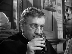 Alec Guinness in Father Brown - 1954